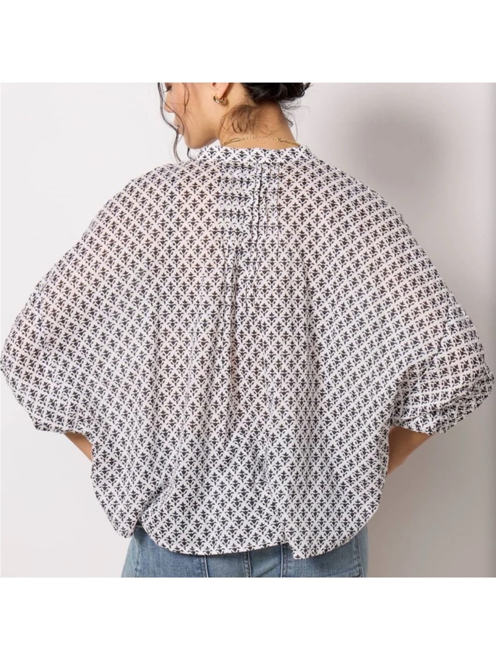 Love, Tomas Emerson Fry Mandarin Collar Blouse - Picture 3 of 8
